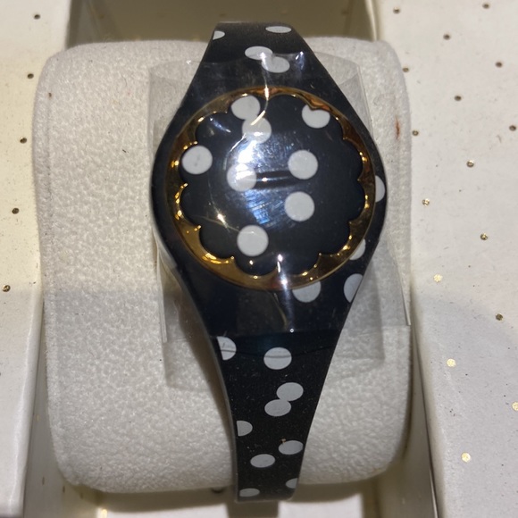 BNWT In the box. Kate spade activity tracker and sleep monitor - Picture 2 of 5